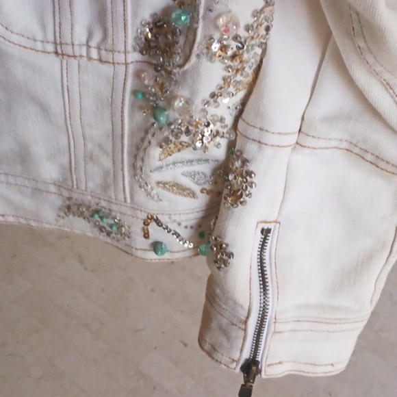 Vintage Cache New... White denim jacket,embellishments,size S, - Picture 13 of 16
